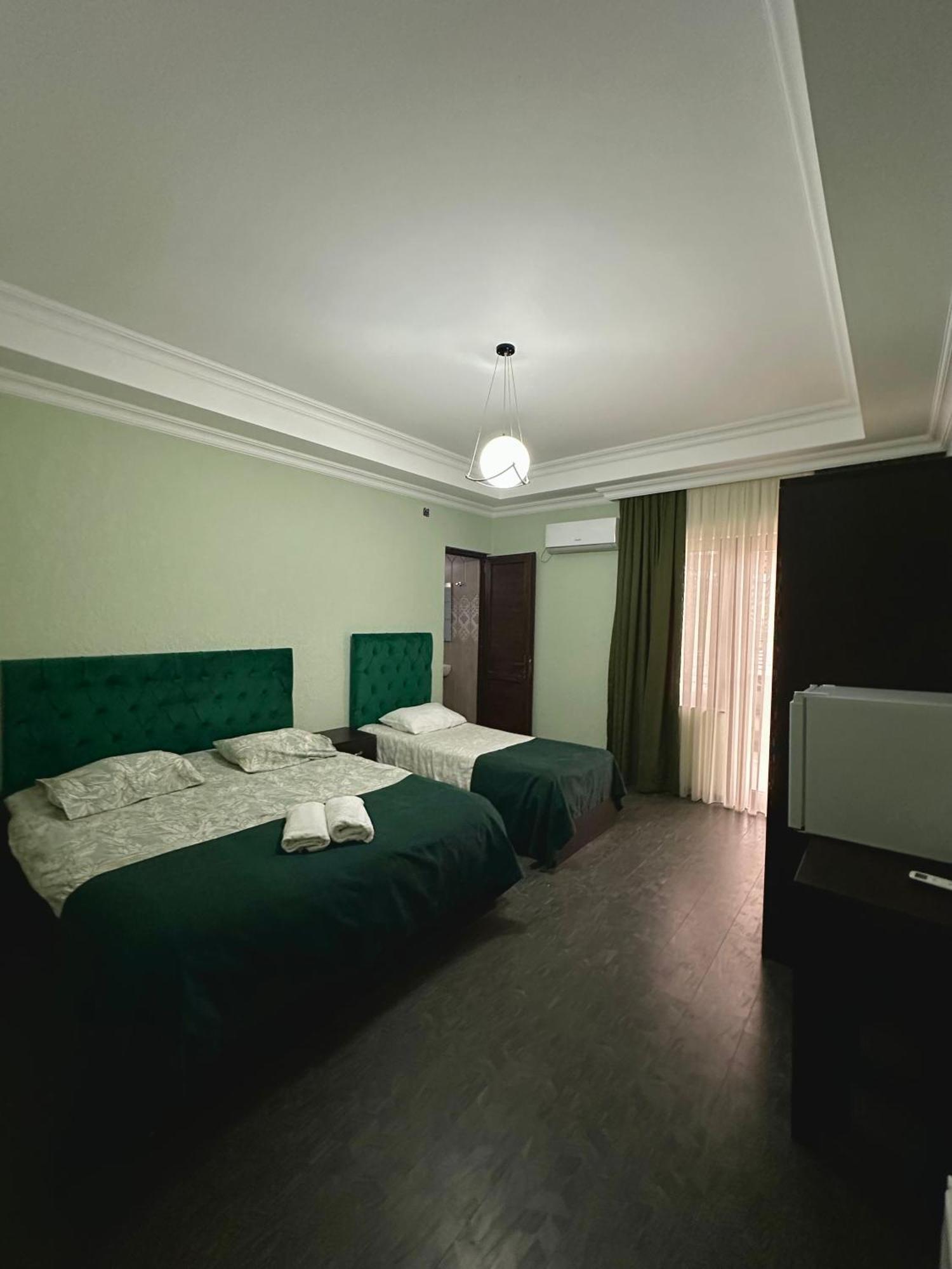 Hotel Balcony Kutaisi Bagian luar foto