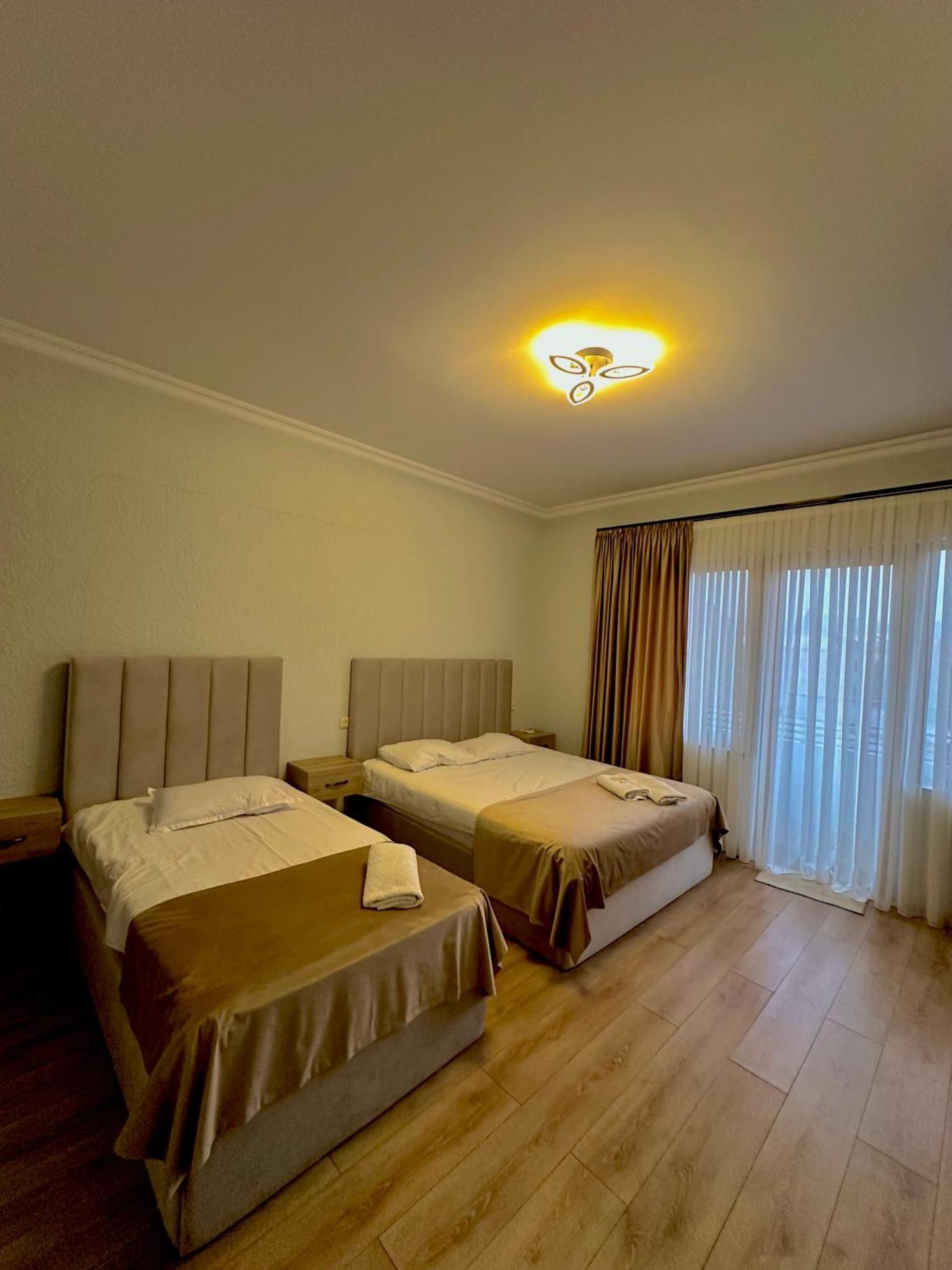 Hotel Balcony Kutaisi Bagian luar foto
