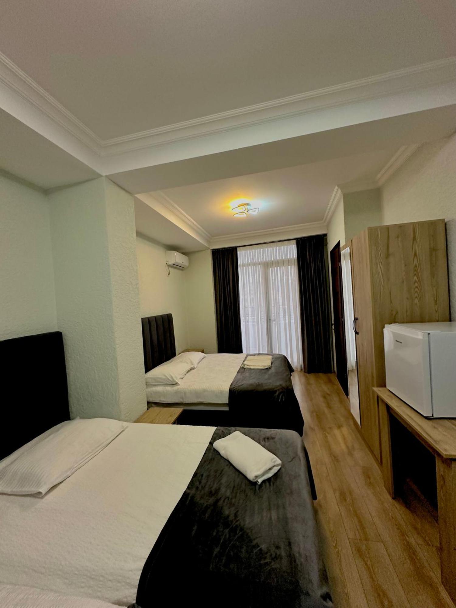 Hotel Balcony Kutaisi Bagian luar foto