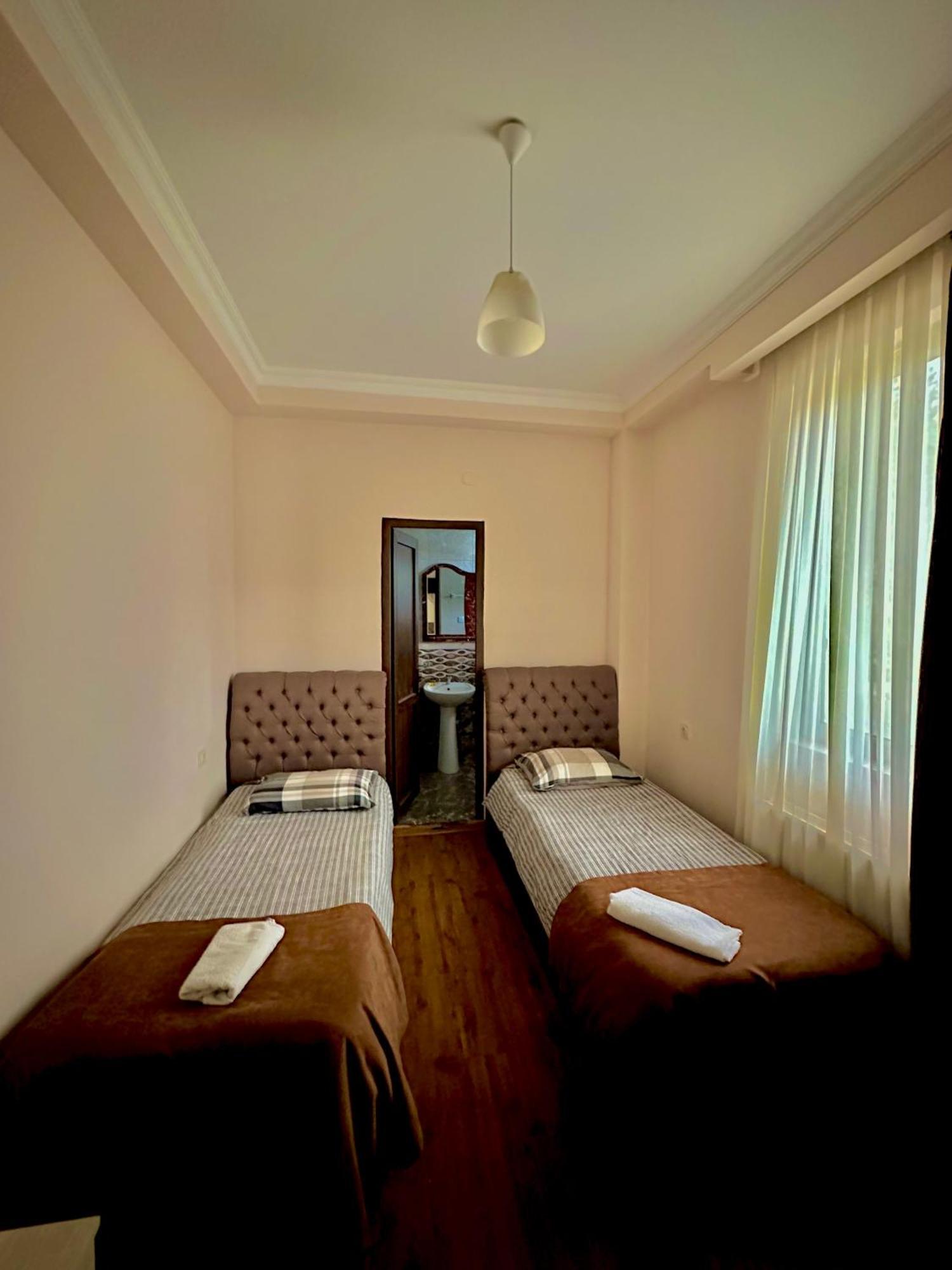 Hotel Balcony Kutaisi Bagian luar foto